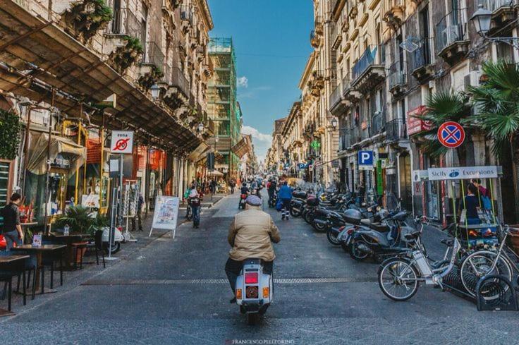 Appartamento Don Tano Catania Bagian luar foto